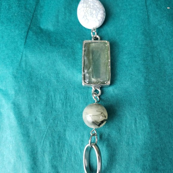 2/15$ Chico's big beads necklace - Picture 5 of 6